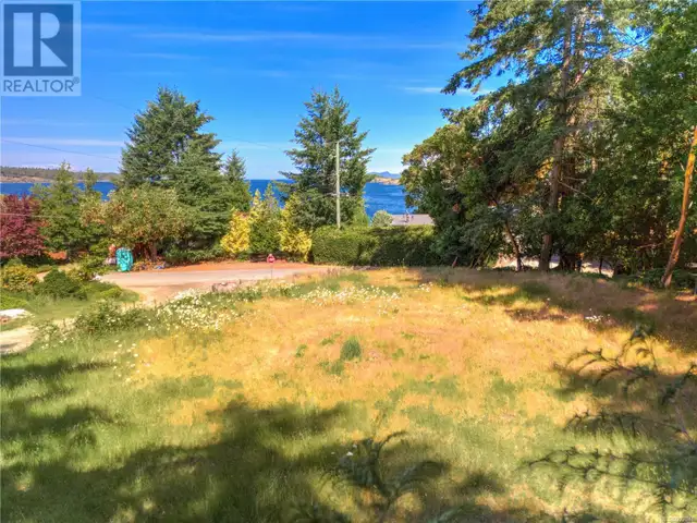 3334 Blueback Dr Nanoose Bay, British Columbia in Land for Sale in Parksville / Qualicum Beach - Image 4