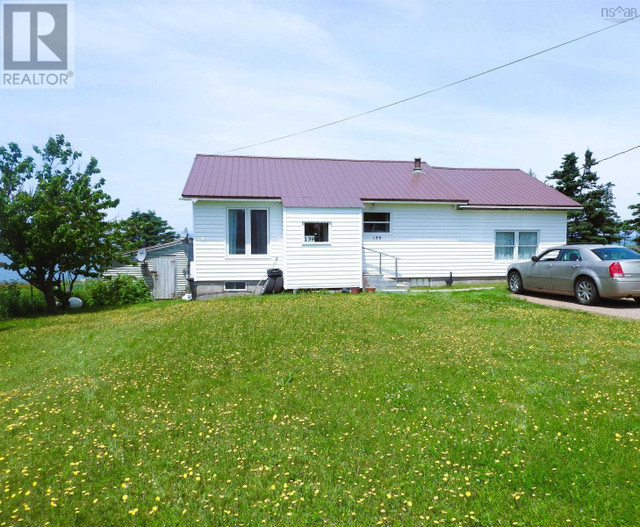 139 Seaman Street East Margaretsville, Nova Scotia Houses for Sale