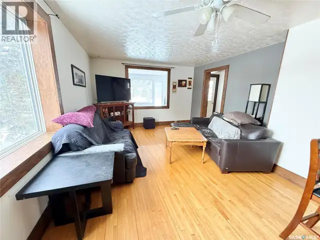 434 2nd STREET Weyburn, Saskatchewan in Houses for Sale in Regina - Image 14