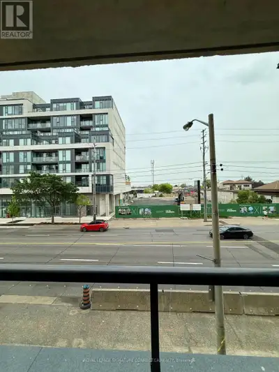 208 - 880 THE QUEENSWAY Toronto (Stonegate-Queensway), Ontario