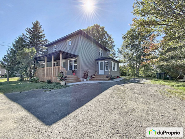 275 000$ - Maison 2 étages à vendre à Témiscouata-sur-le-Lac dans Maisons à vendre  à Rimouski / Bas-St-Laurent
