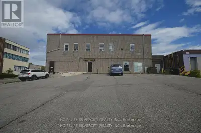 UPPER 4 - 64 HOLLAND STREET W Bradford West Gwillimbury (Bradfor