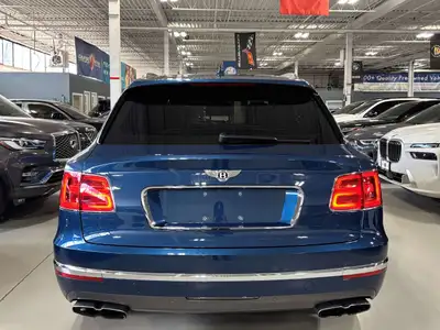 2019 Bentley Bentayga V8 AWD | NO LUX TAX | NIGHT VISION | HEADS, View more