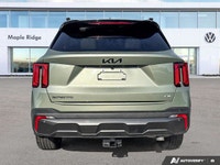 This 2025 Kia Sorento X-Line SUV, boasting a sleek Jungle Green exterior and only 9200 kilometers, i... (image 3)