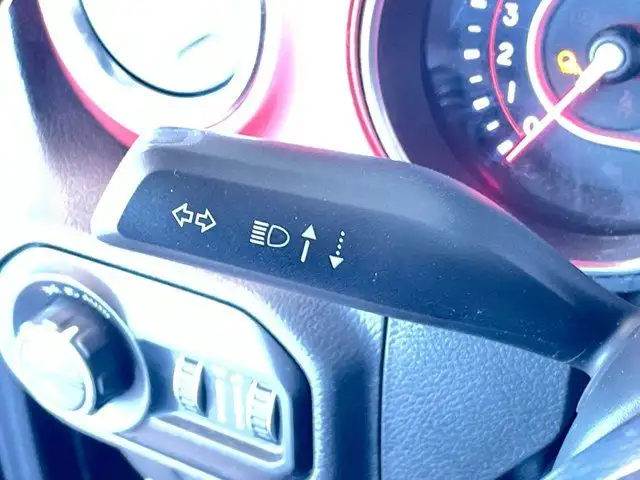 2021 Jeep Gladiator Rubicon | 4x4 | Remote start | Leather in Cars & Trucks in Prince George - Image 33