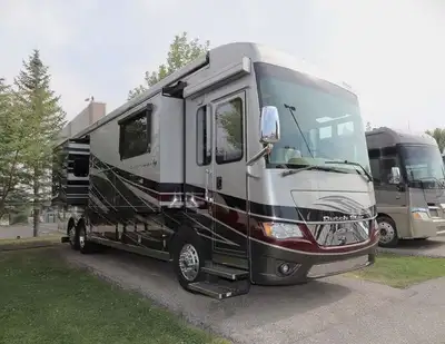 Guarantee RV Please contact us for best price. AMVIC Licensed Business 450 CUMMINGS ENGINE FREIGHTLI...