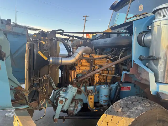 2003 WESTERN STAR 4900 in Heavy Trucks in Saskatoon - Image 10