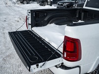 Welcome to Barrie Dodge Chrysler Jeep. QUICK ORDER PACKAGE 24K LIMITED LONGHORN -inc: Engine: 6.7L C... (image 7)