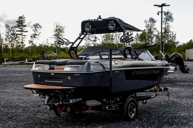 2024 Moomba MONDO in Powerboats & Motorboats in Rimouski / Bas-St-Laurent - Image 7