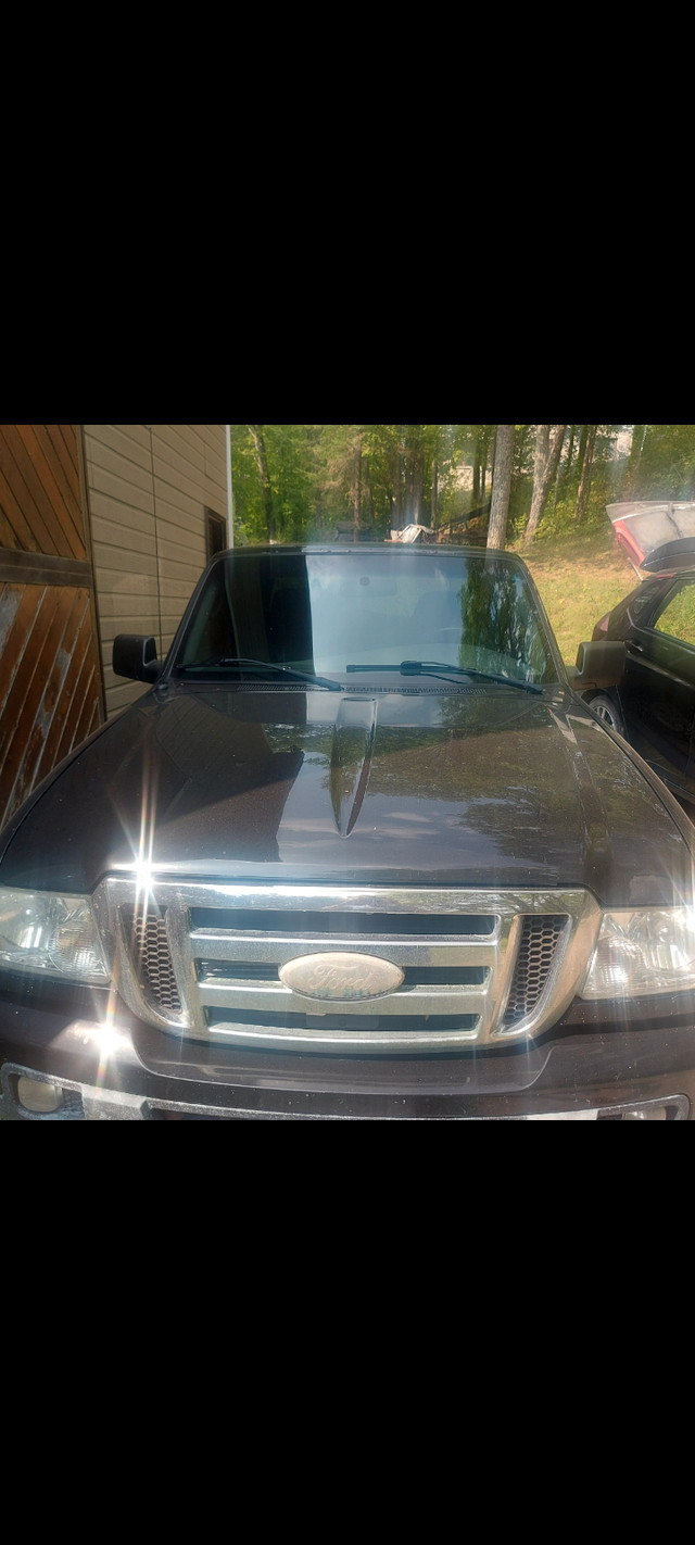 07 Ford Ranger xlt. Getting old. Asking 2k in Cars & Trucks in Gatineau