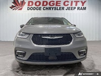 This Chrysler Pacifica boasts a Regular Unleaded V-6 3.6 L/220 engine powering this Automatic transm... (image 8)