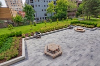 1 Bed, 1 Bath, Air-Conditioned, Recently Renovated Kitchen with Stainless Steel Appliances, Amazing... (image 6)