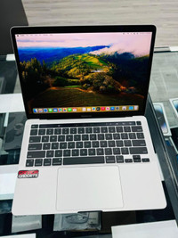 Macbook Pro 13" M1 8GB 256GB SSD TouchBar Like Brand New