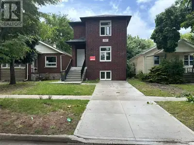 757 Randolph AVENUE Unit# Main room 1 Windsor, Ontario