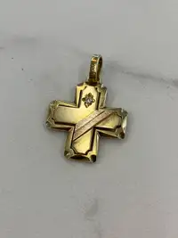 BEAUTIFUL 14K Tri Color Gold Cross Pendant w/ Diamond