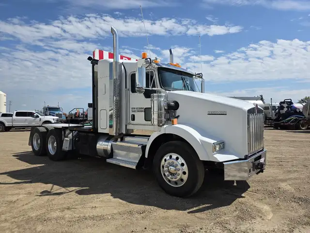 2014 KENWORTH T800 in Heavy Trucks in Saskatoon - Image 8