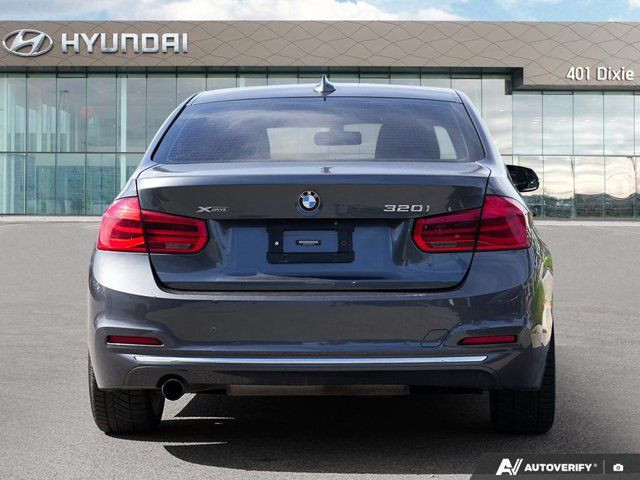 2017 BMW 3 Series 320i xDrive in Cars & Trucks in Mississauga / Peel Region - Image 4