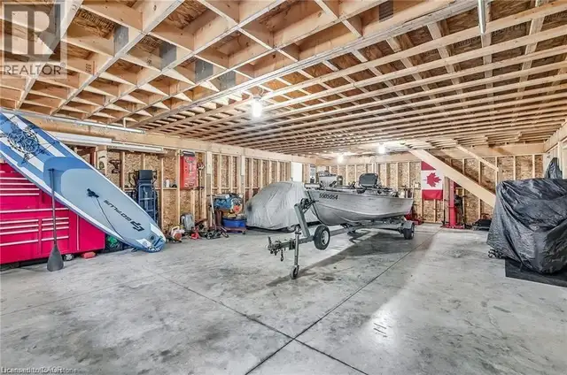 8 BEACH Road Lowbanks, Ontario in Houses for Sale in St. Catharines - Image 41