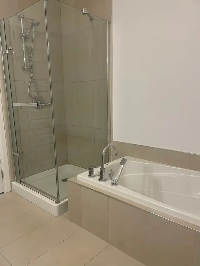 Magnifique condo 18e rue Limoilou pour Décembre in Long Term Rentals in Québec City - Image 13