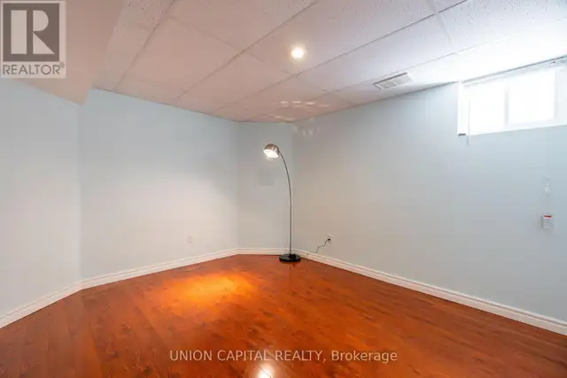 LOWER - 18 ETON STREET Markham (Village Green-South Unionville), in Long Term Rentals in Markham / York Region - Image 14