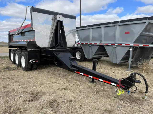 2026 NEUSTAR Tridem Pup Trailer in Heavy Trucks in Regina - Image 3