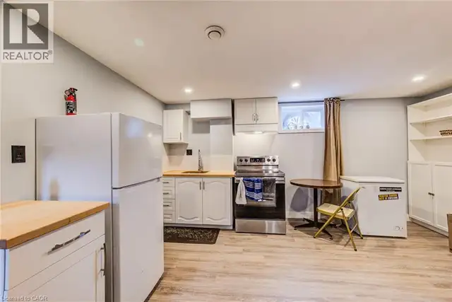 468 HIGHLAND Road E Kitchener, Ontario in Houses for Sale in Kitchener / Waterloo - Image 23