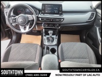 Experience the Kia Seltos LX with only 141305 km on the odometer. Finished in a sleek Black with a w... (image 9)