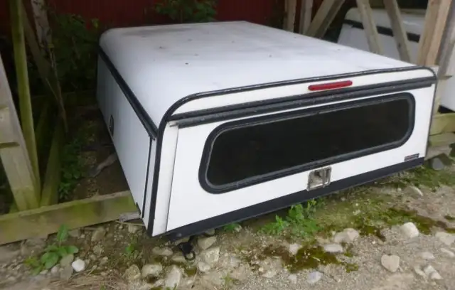 1999 - 2006 Chevrolet Silverado or GMC Sierra 6'6 White Contract in Other Parts & Accessories in Kitchener / Waterloo - Image 3