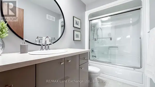 222 PENETANGORE ROW Kincardine, Ontario in Houses for Sale in Owen Sound - Image 28