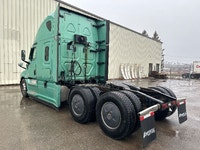 2020 FREIGHTLINER T12664ST;Heavy Duty Trucks - Conventional Truck w/ Sleeper Penske Location 525 MAC... (image 4)