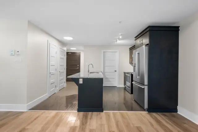 AK206 2 Bedroom Furnished Apartment in Long Term Rentals in Dartmouth - Image 6