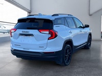 Check out this vehicle's pictures, features, options and specs, and let us know if you have any ques... (image 4)