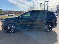Certified, Wireless Charging, Power Liftgate, Heated Seats, Heated Steering Wheel, Remote Start! Sle... (image 1)