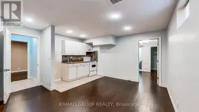 BSMT #2 - 156 TOWNSGATE DRIVE Vaughan (Crestwood-Springfarm-York