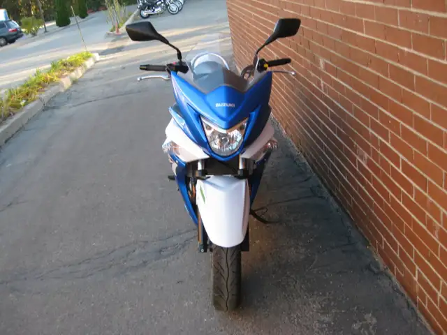 2015 SUZUKI GW250F in Street, Cruisers & Choppers in City of Toronto - Image 6