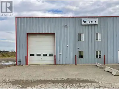 This remarkably well built industrial complex still looks brand new. Constructed with concrete poure...