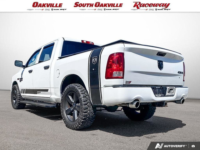 2019 Ram 1500 Classic EXPRESS | CREW | V8 | BLACKOUT PACKAGE | S in Cars & Trucks in Oakville / Halton Region - Image 4