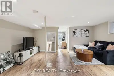 BASEMENT - 52 MCMURRAY AVENUE Toronto (Junction Area), Ontario