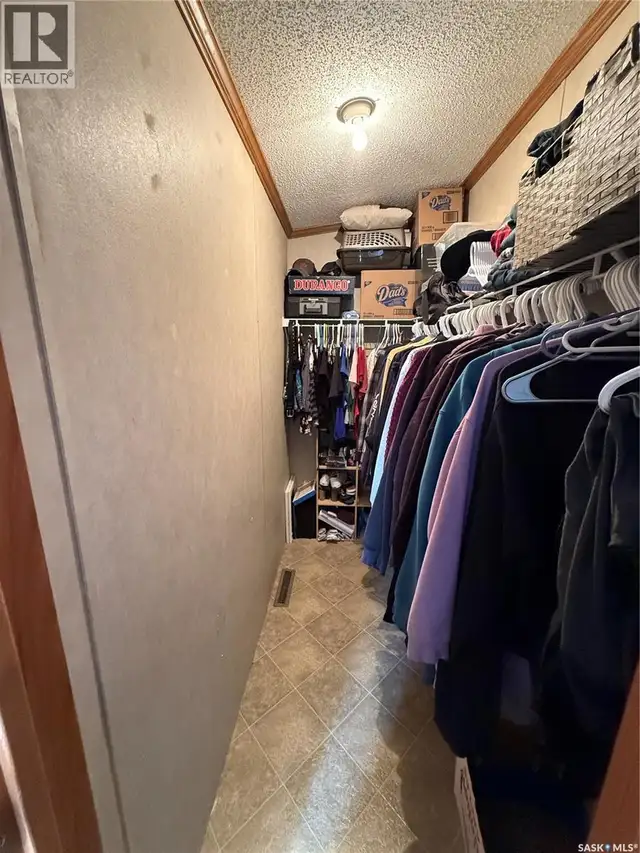 48 106 1st AVENUE SW Weyburn, Saskatchewan in Houses for Sale in Regina - Image 15