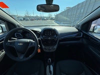 Aluminum Wheels, Cruise Control, Apple CarPlay, Android Auto, Remote Keyless Entry! This 2022 Chevro... (image 8)