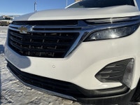 AMVIC Licensed Dealer AMVIC LICENSED DEALER//Stock Number: WG5170 *Premium Heated Bucket Seats *8-Wa... (image 2)