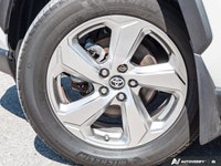 Come visit our London Honda team, you can find us at 560 Wharncliffe Rd S, London, ON, N6J 2N4, or c... (image 8)