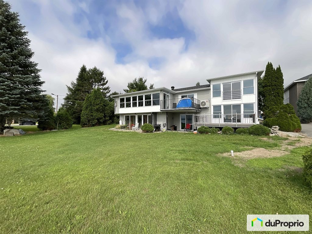 $1,300,000 - Duplex in Trois-Rivières (Ste-Marthe-Du-Cap) — photo 3