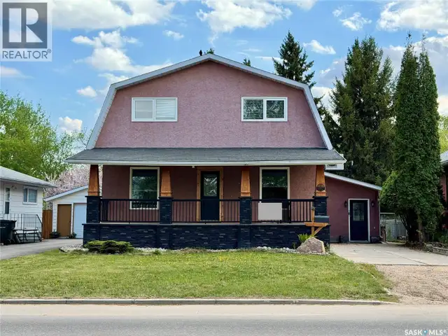 1027 4th STREET E Prince Albert, Saskatchewan in Houses for Sale in Prince Albert - Image 2