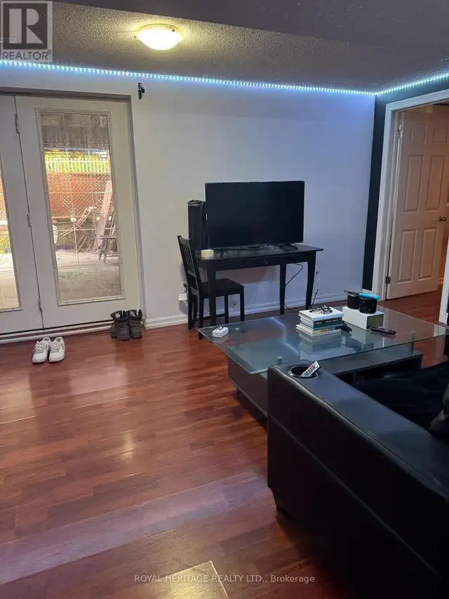 BSMT - 586 CREEKVIEW CIRCLE Pickering (West Shore), Ontario in Long Term Rentals in Oshawa / Durham Region - Image 6