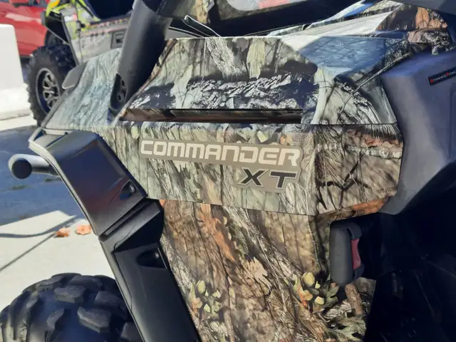 2019 Can-Am Commander XT 1000 R Low Kms in ATVs in Bridgewater - Image 10