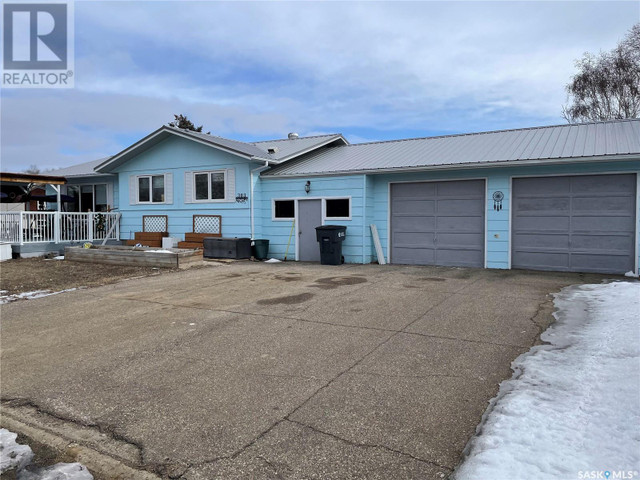 303 Westview DRIVE Coronach, Saskatchewan in Houses for Sale in Moose Jaw