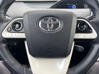 FRANCHISE TOYOTA DEALERSHIP TRADE WITH ONLY 116,000 KMS! PLUG-IN HYBRID WITH NAVIGATION! AMAZING FUE... (image 5)