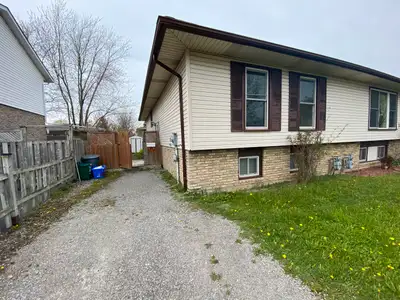 Semi-detached home offering 3 bedrooms (main floor), 2 bathrooms, finished basement (additional bedr...