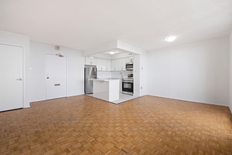 Frederick Apartments - 1 Bedroom (Accessible Unit) Apartment for 3